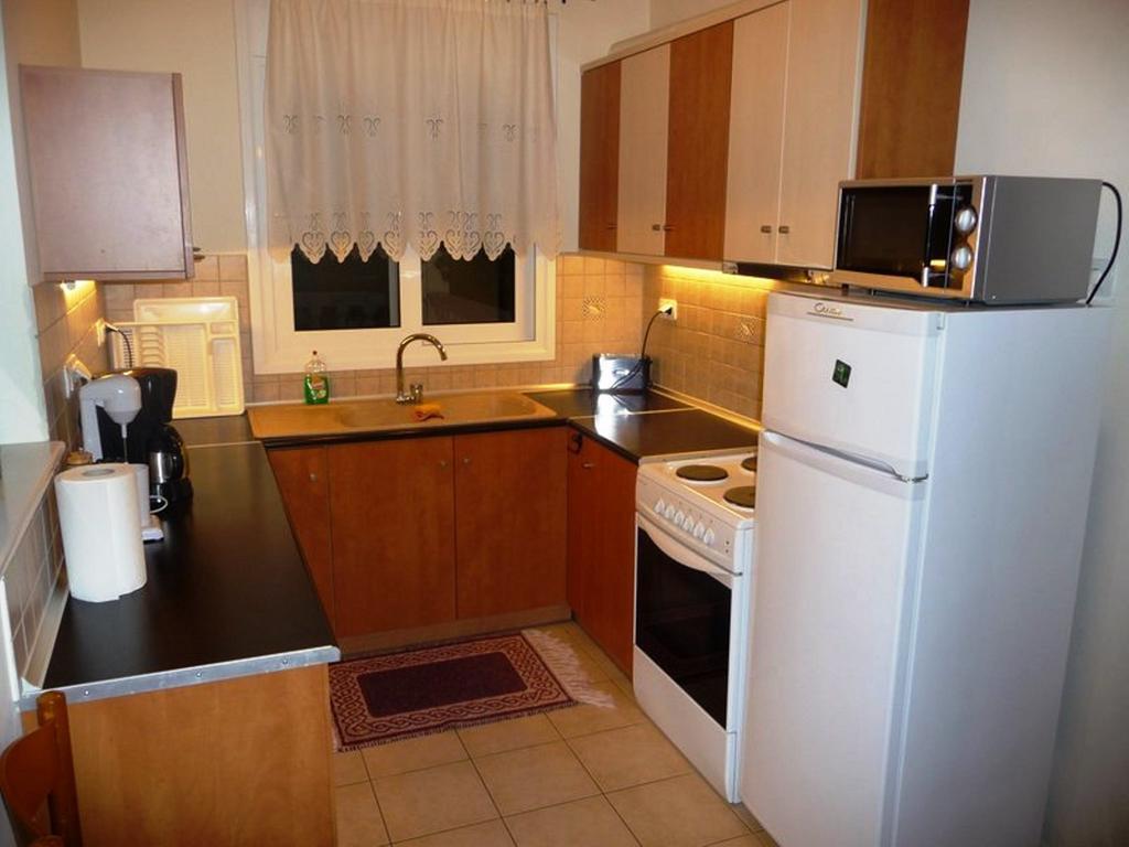 Omorfi Poli 120 Sqm Apartment นาฟปลิโอ ภายนอก รูปภาพ